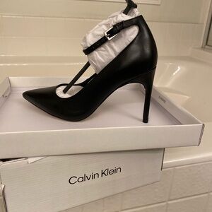 Calvin Klein Demma heels 6.5